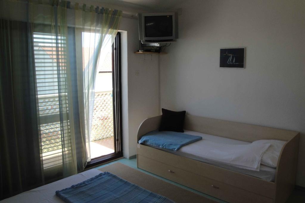Apartments Marica Trogir Zimmer foto